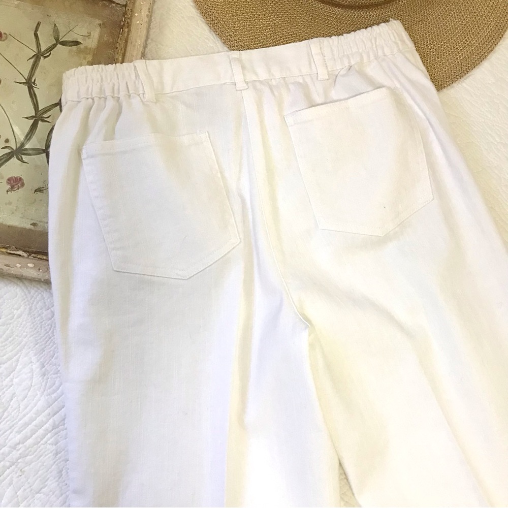 Ruby Rd. White Jeans - Picture 6 of 12